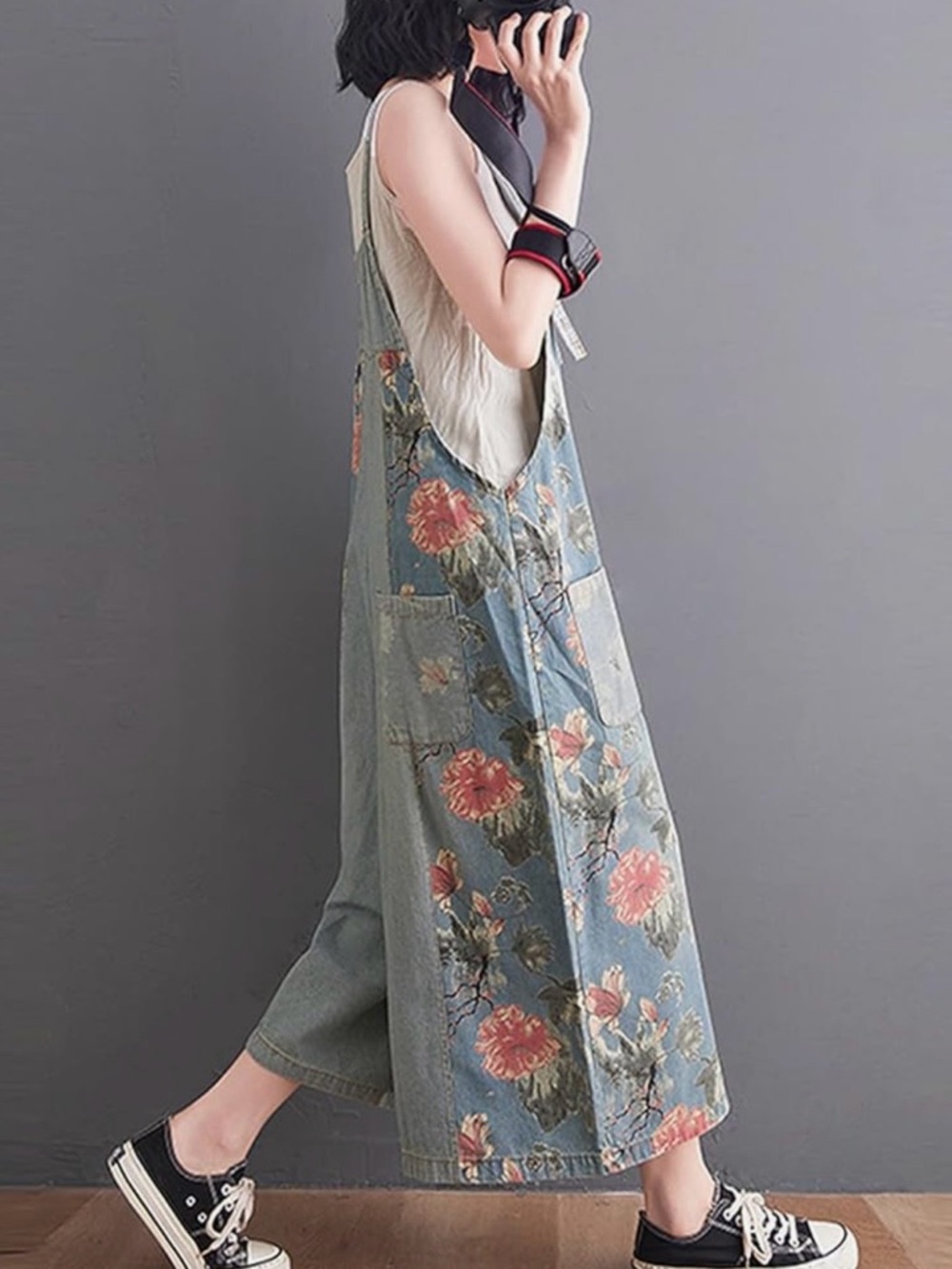 Floral Denim Cropped Overalls - Blue with flowers - Picture 2 of 9